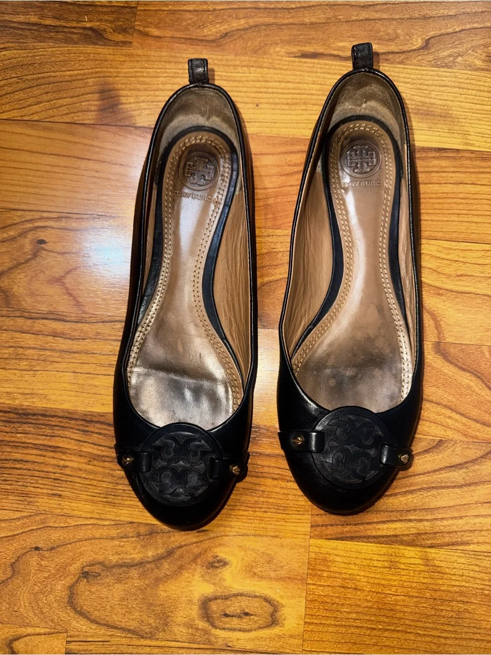 Tony Burch Black Flats size 7.5